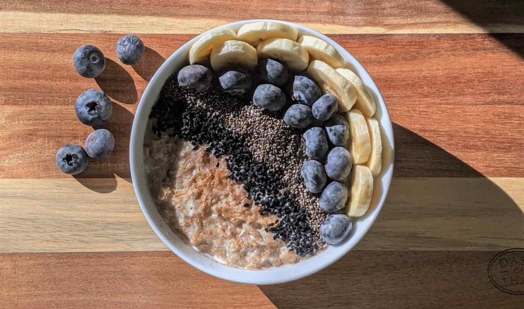 Leinsamen Bowl mit Obst