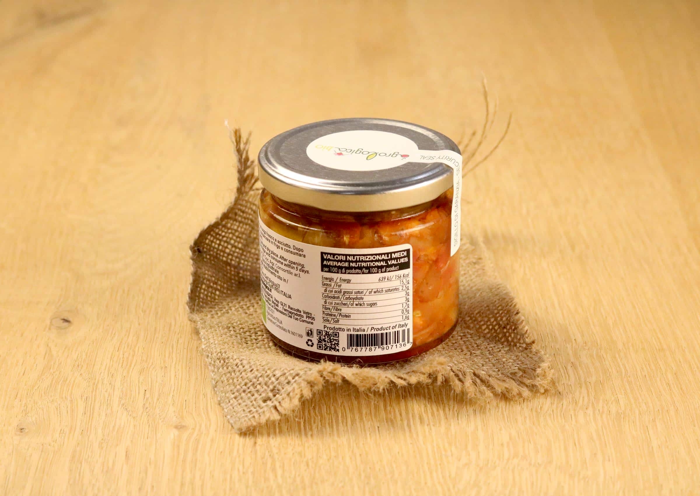 Bio Bruschetta mit Tomaten und Basilikum