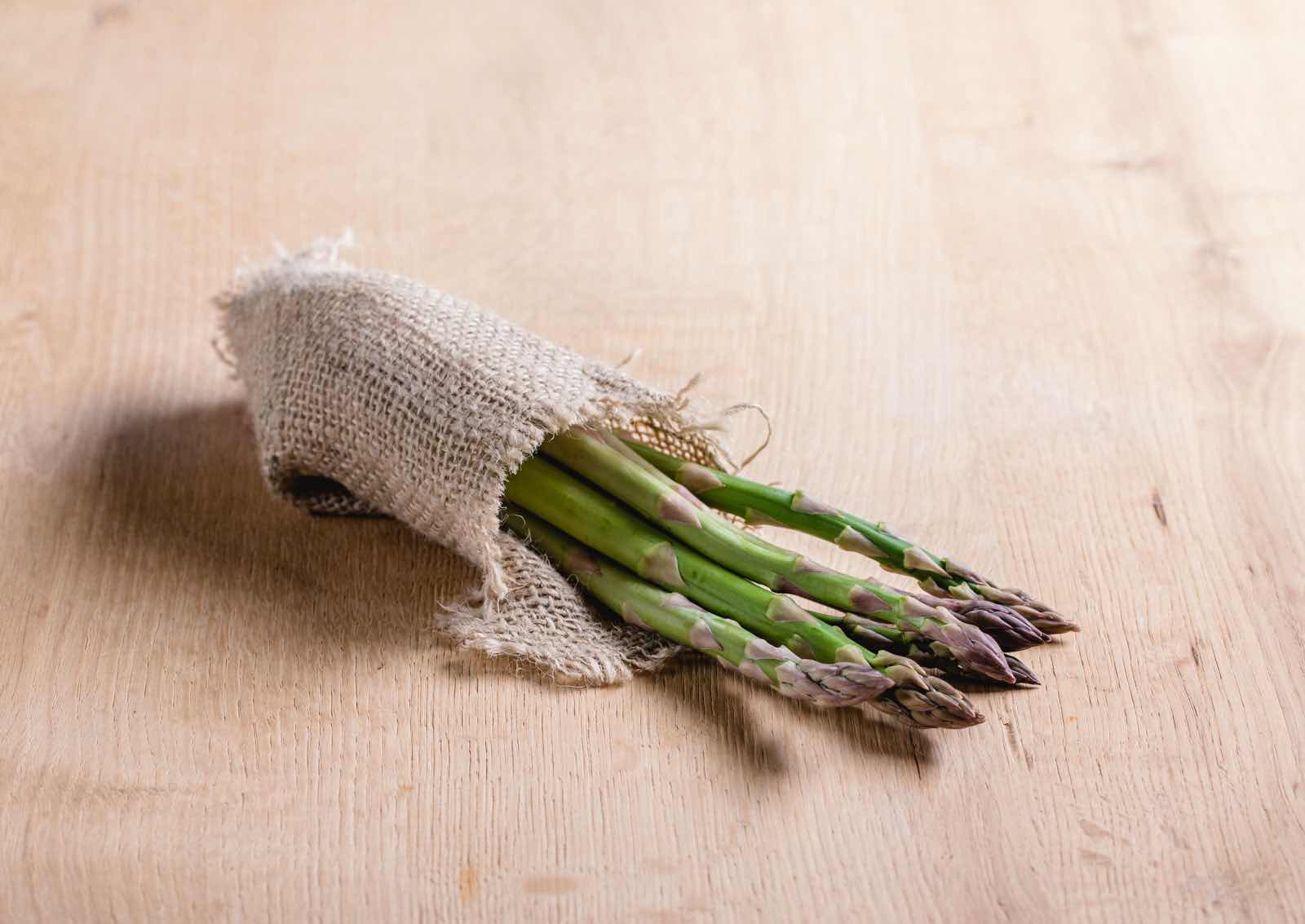 Bio Spargel grün