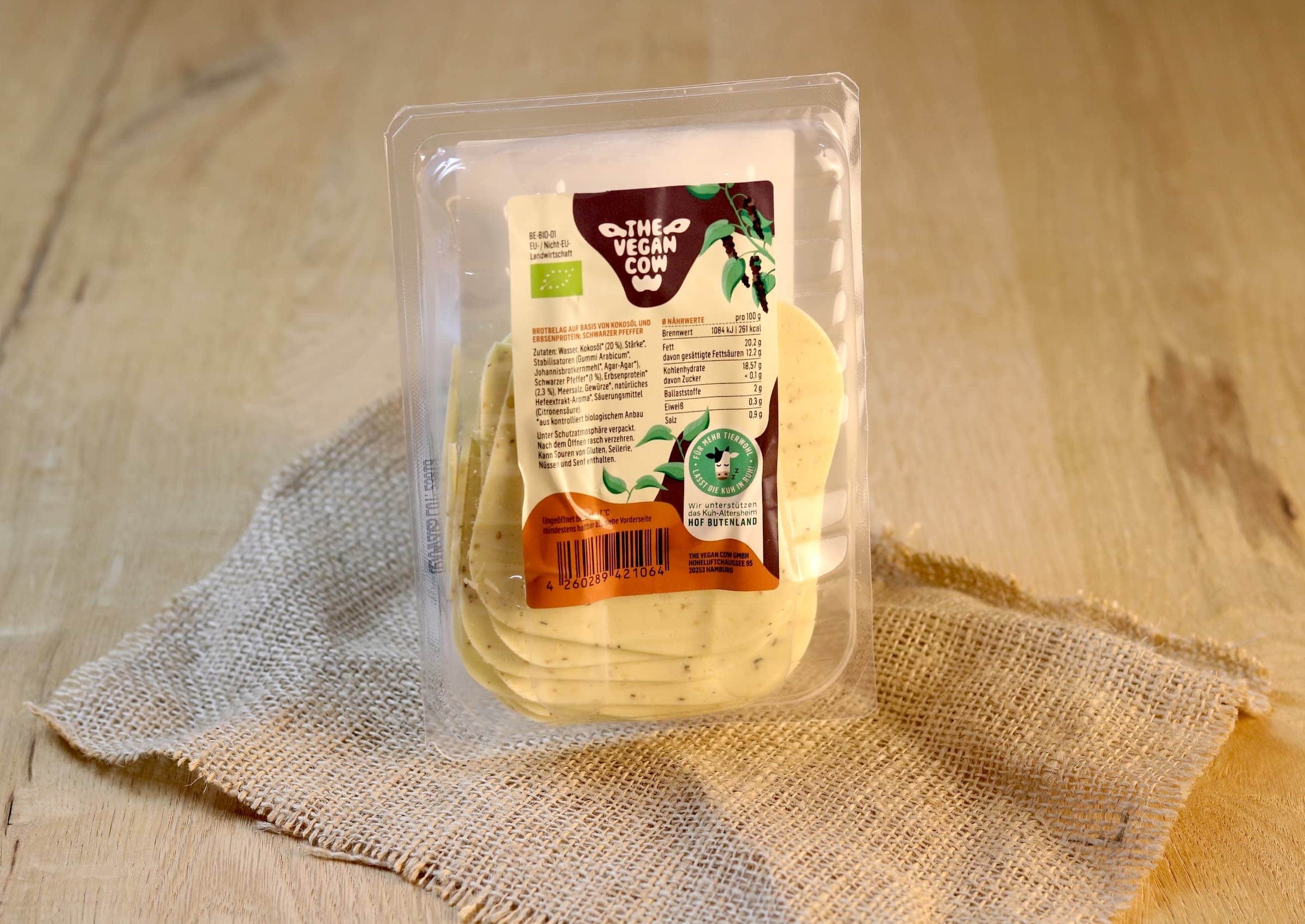 Bio veganer Käse mit Pfeffer